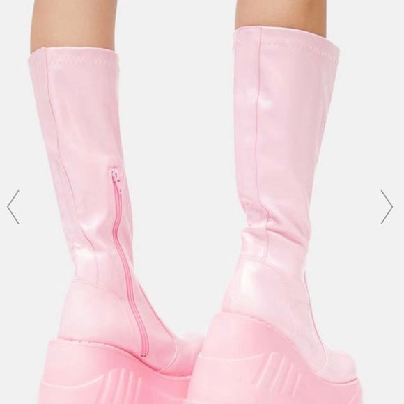 BUBBLEGUM DISCO REVOLUTION PLATFORM BOOTS from DEMONIA - Picture 5 of 10